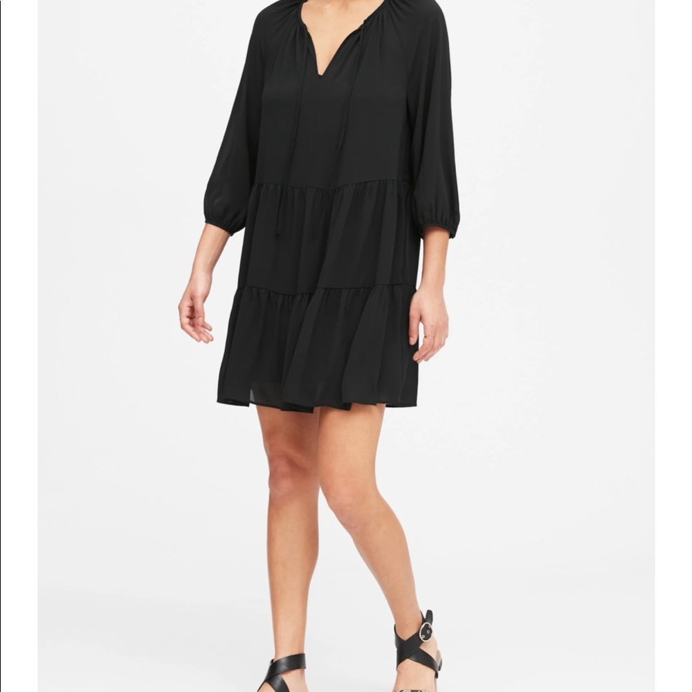 BR Adorable Short tiered swing dress - black S
